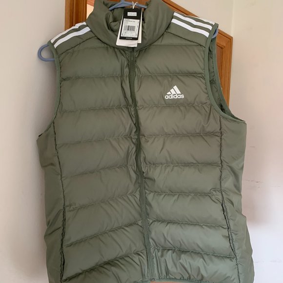 ADIDAS essentials Green Women's light down vest: Size Large - Picture 1 of 3